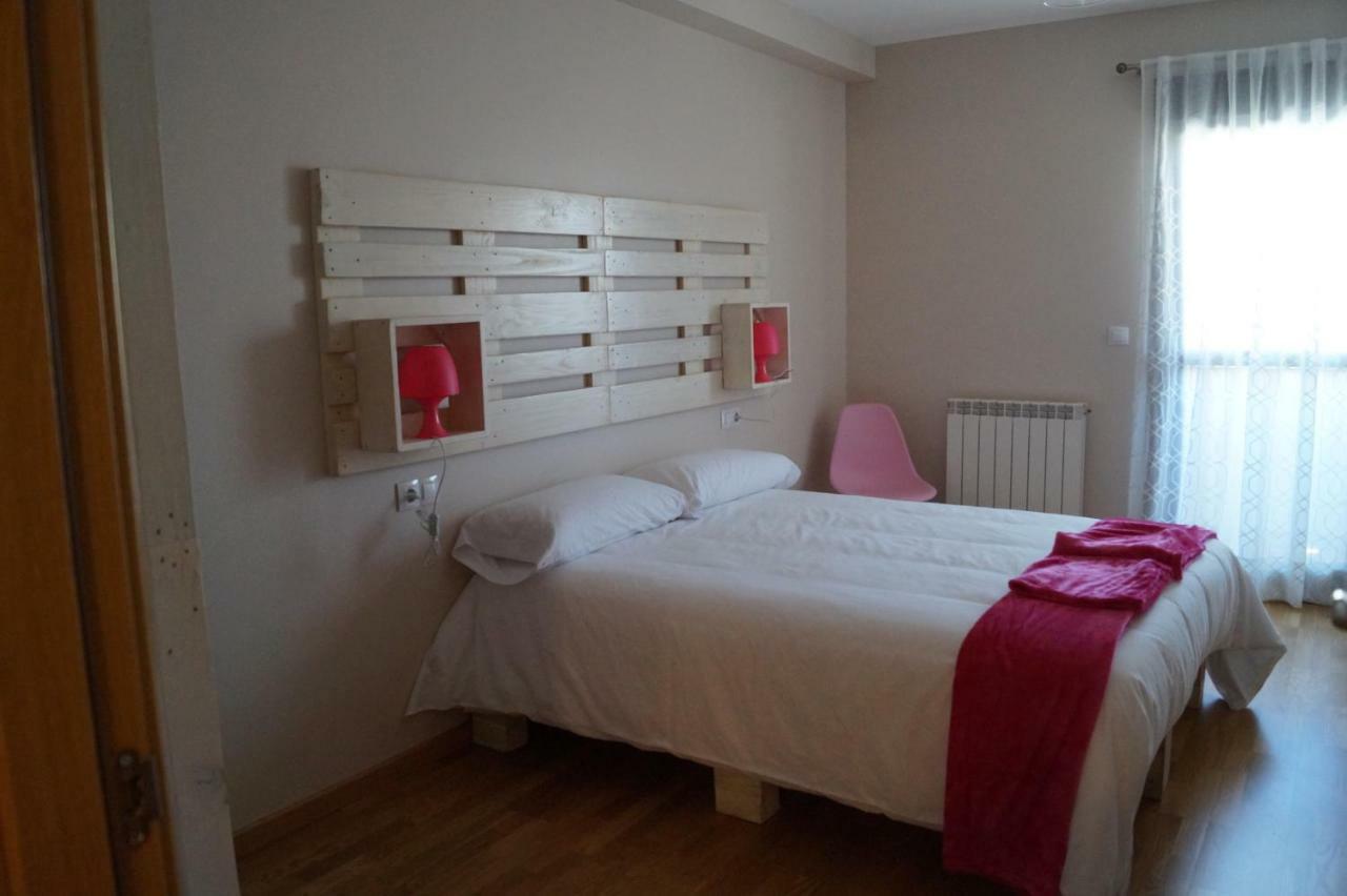 Apartamento Turistico “El Yugo” อาร์เกดาส ภายนอก รูปภาพ