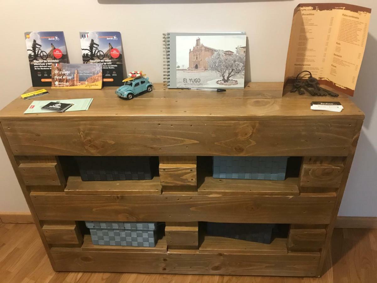 Apartamento Turistico “El Yugo” อาร์เกดาส ภายนอก รูปภาพ