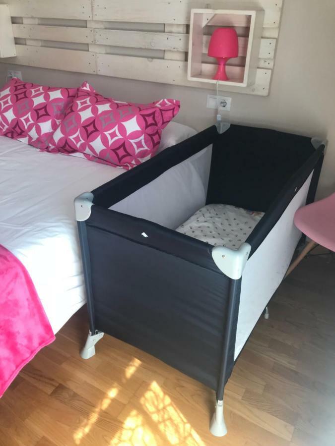 Apartamento Turistico “El Yugo” อาร์เกดาส ภายนอก รูปภาพ